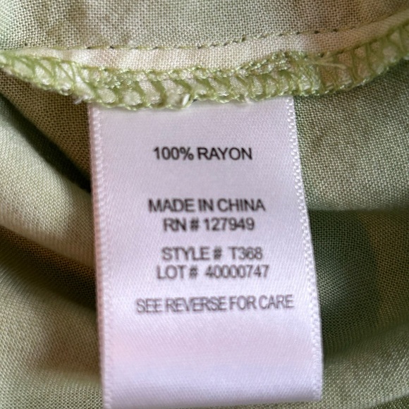 Floral & Ivy boho bell sleeved top, S/M, lime green - Picture 7 of 7